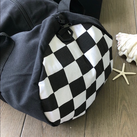 🌴🌼VANS- DUFFLE BAG🌼🌴 - Picture 4 of 9